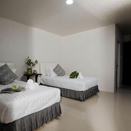Momda Resort @Ranong Buitenkant foto